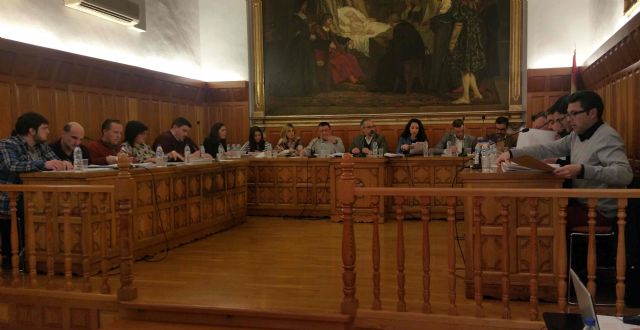 El Pleno pide que la Oficina Liquidadora retome su actividad en el Ayuntamiento de Caravaca