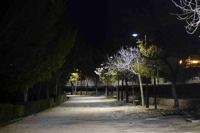 El Ayuntamiento de Caravaca dota de iluminación al segundo tramo del Camino del Huerto